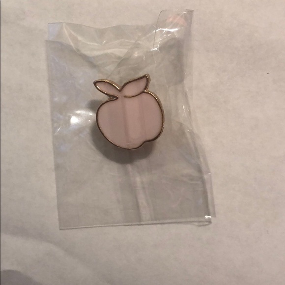 Jewelry - Pink Apple pin